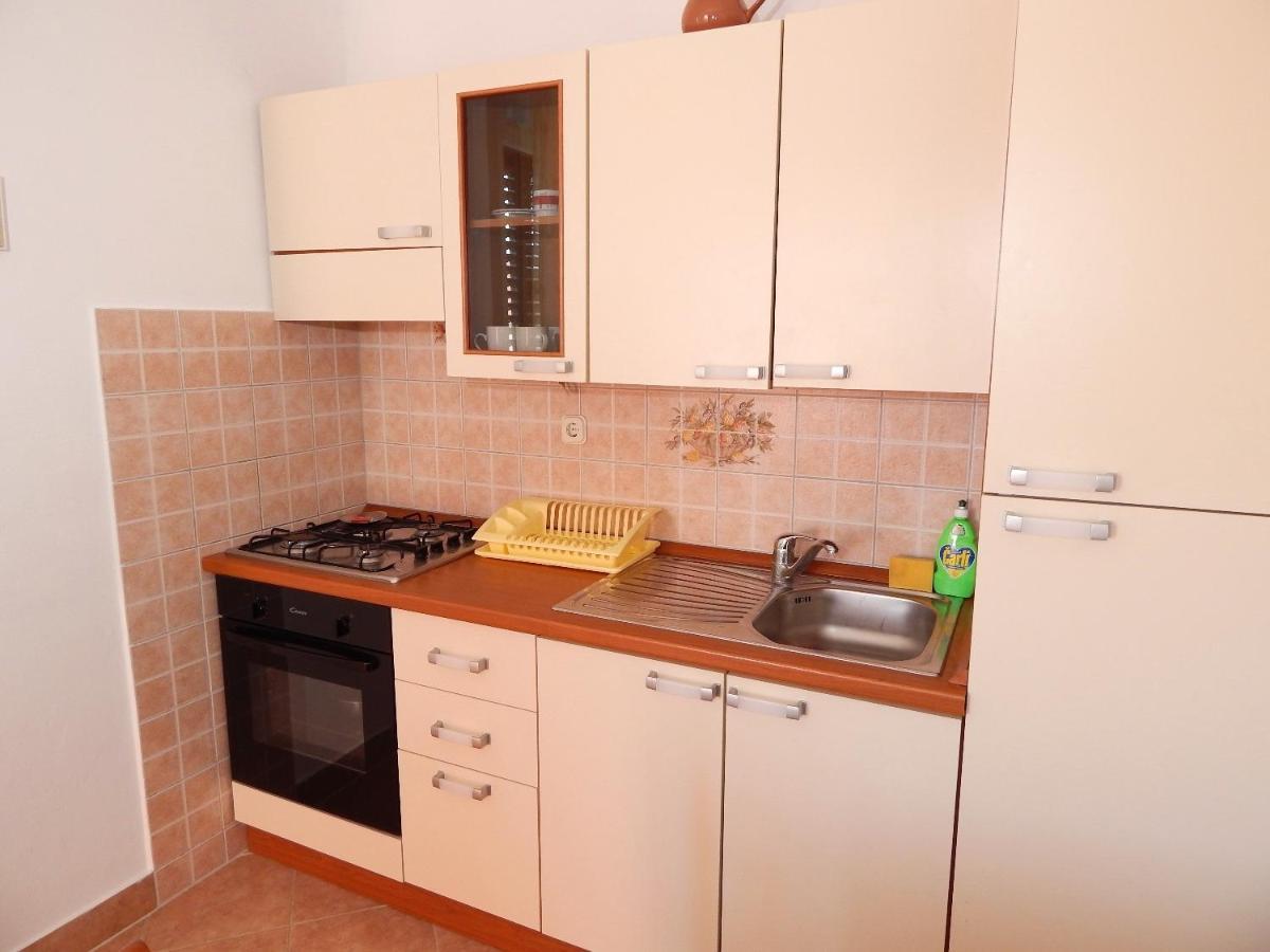 Apartments Luce - Family Friendly & Parking Pag Town Exterior foto